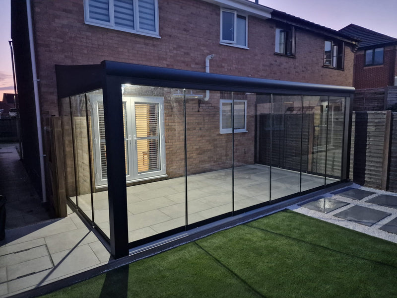 Cargue la imagen en el visor de la galería, Deponti Skyline Terraza con solárium de vidrio y aluminio
